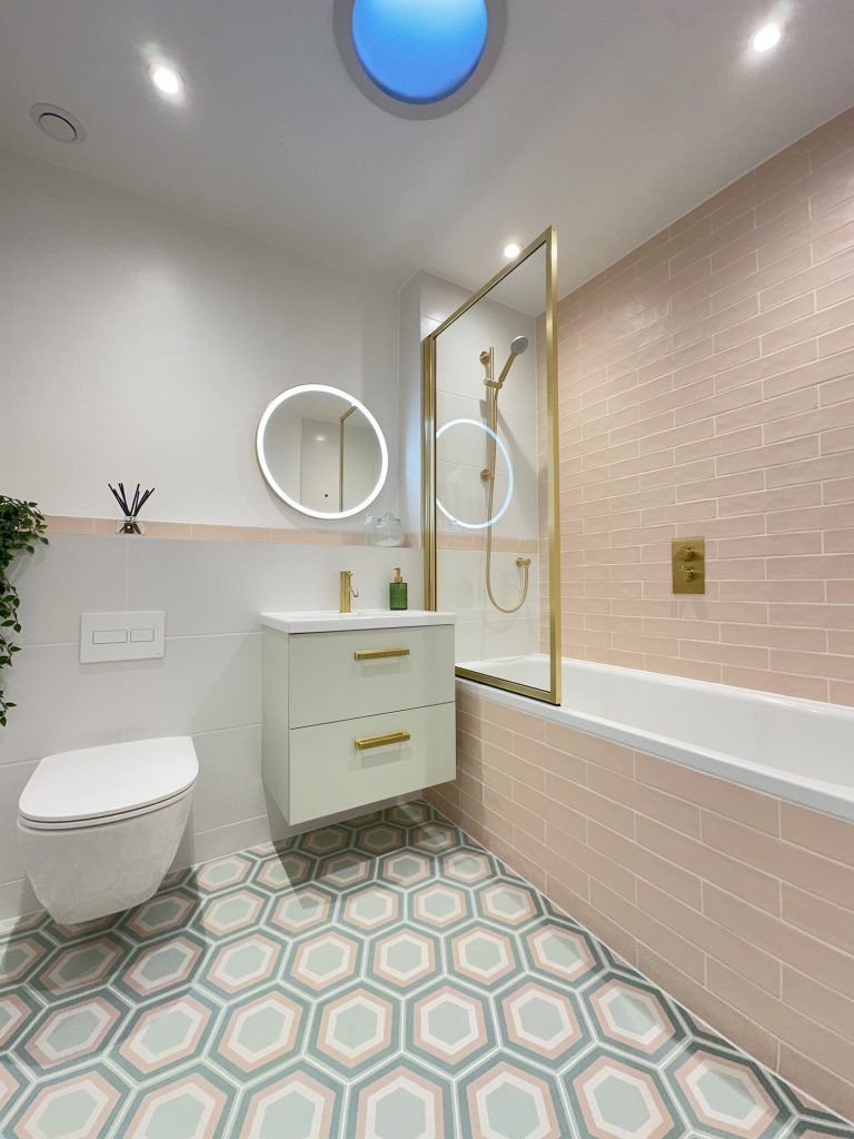 Sweet serenity a mint and rose bathroom haven (5)